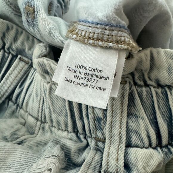 SO Women's Distressed Blue Denim High Rise Mom Jean Size 7/28W Paper Bag Waist - Picture 7 of 11